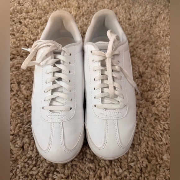 Puma Shoes - Puma Roma Basic Jr Size 6C